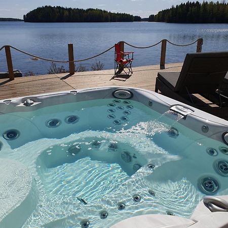 Stunning Log Cabin 45M2 On The Shore Of Kallavesi. Kuopio Eksteriør bilde