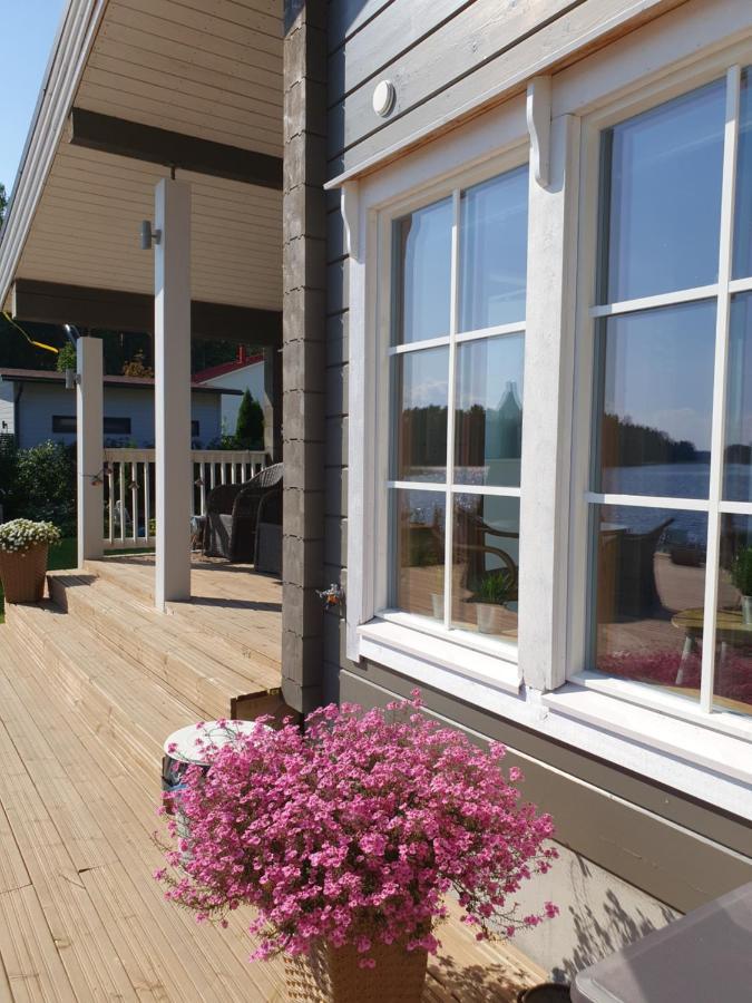 Stunning Log Cabin 45M2 On The Shore Of Kallavesi. Kuopio Eksteriør bilde