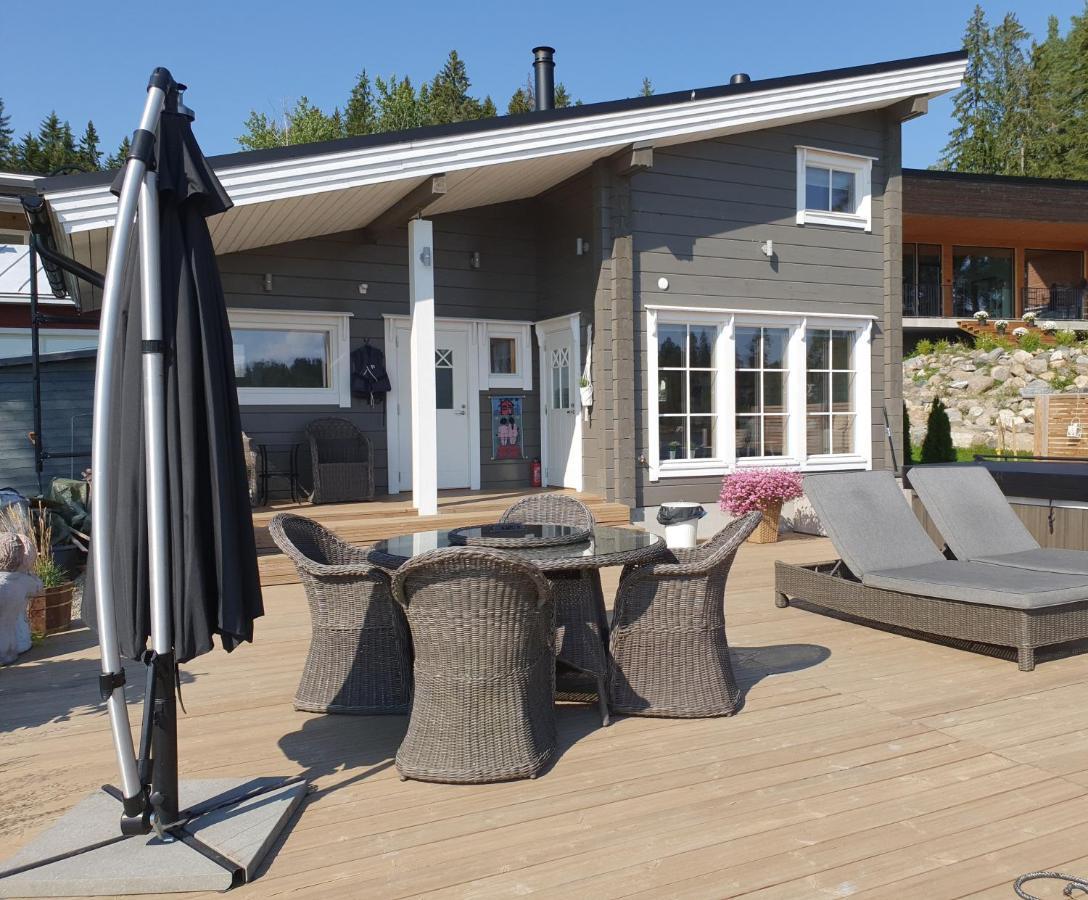 Stunning Log Cabin 45M2 On The Shore Of Kallavesi. Kuopio Eksteriør bilde