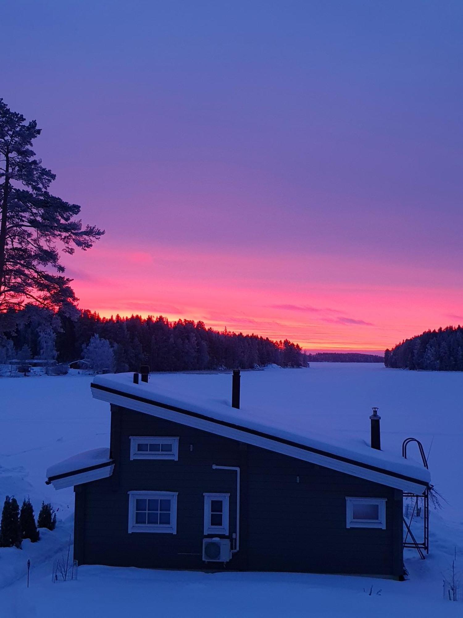 Stunning Log Cabin 45M2 On The Shore Of Kallavesi. Kuopio Eksteriør bilde