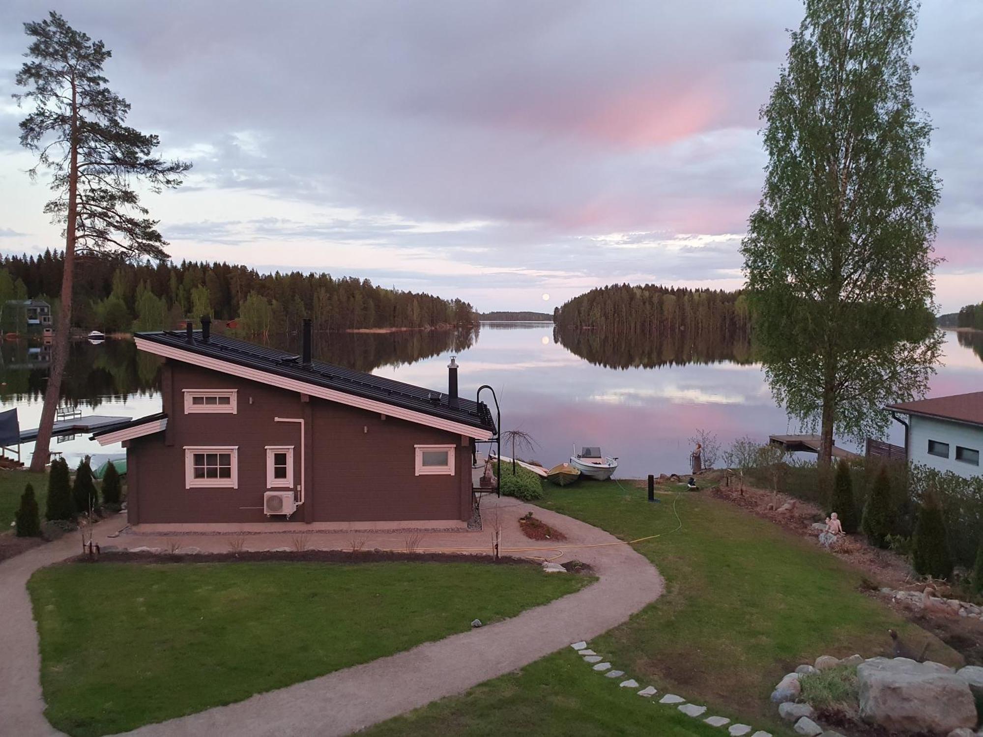 Stunning Log Cabin 45M2 On The Shore Of Kallavesi. Kuopio Eksteriør bilde